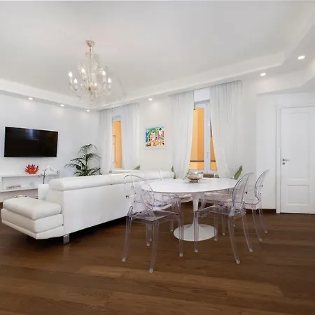 Sorrentovibes - Luxury Sea View & Jacuzzi In Centre Apartman