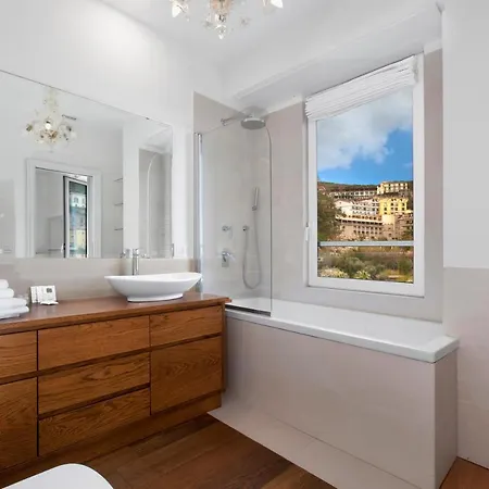 Sorrentovibes - Luxury Sea View & Jacuzzi In Centre 아파트 *