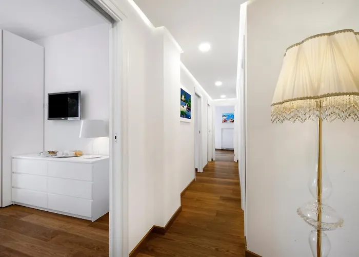 Sorrentovibes - Luxury Sea View & Jacuzzi In Centre سورينتو