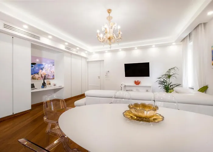 Sorrentovibes - Luxury Sea View & Jacuzzi In Centre Apartman Sorrento